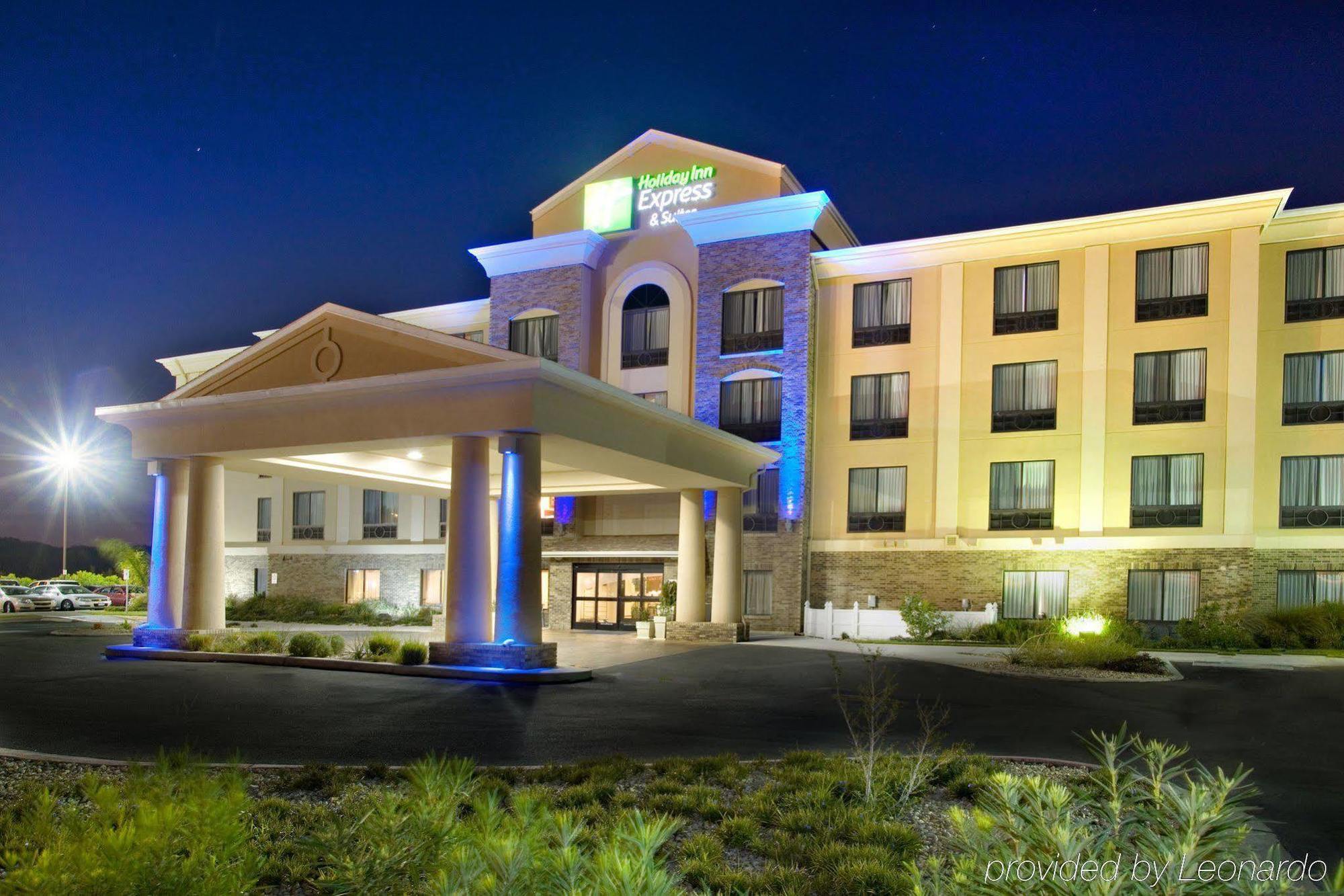 Holiday Inn Express & Suites Selma By Ihg Exterior photo